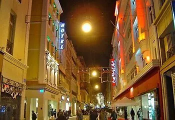 Saint Ferreol Hotel Marseille 3*,